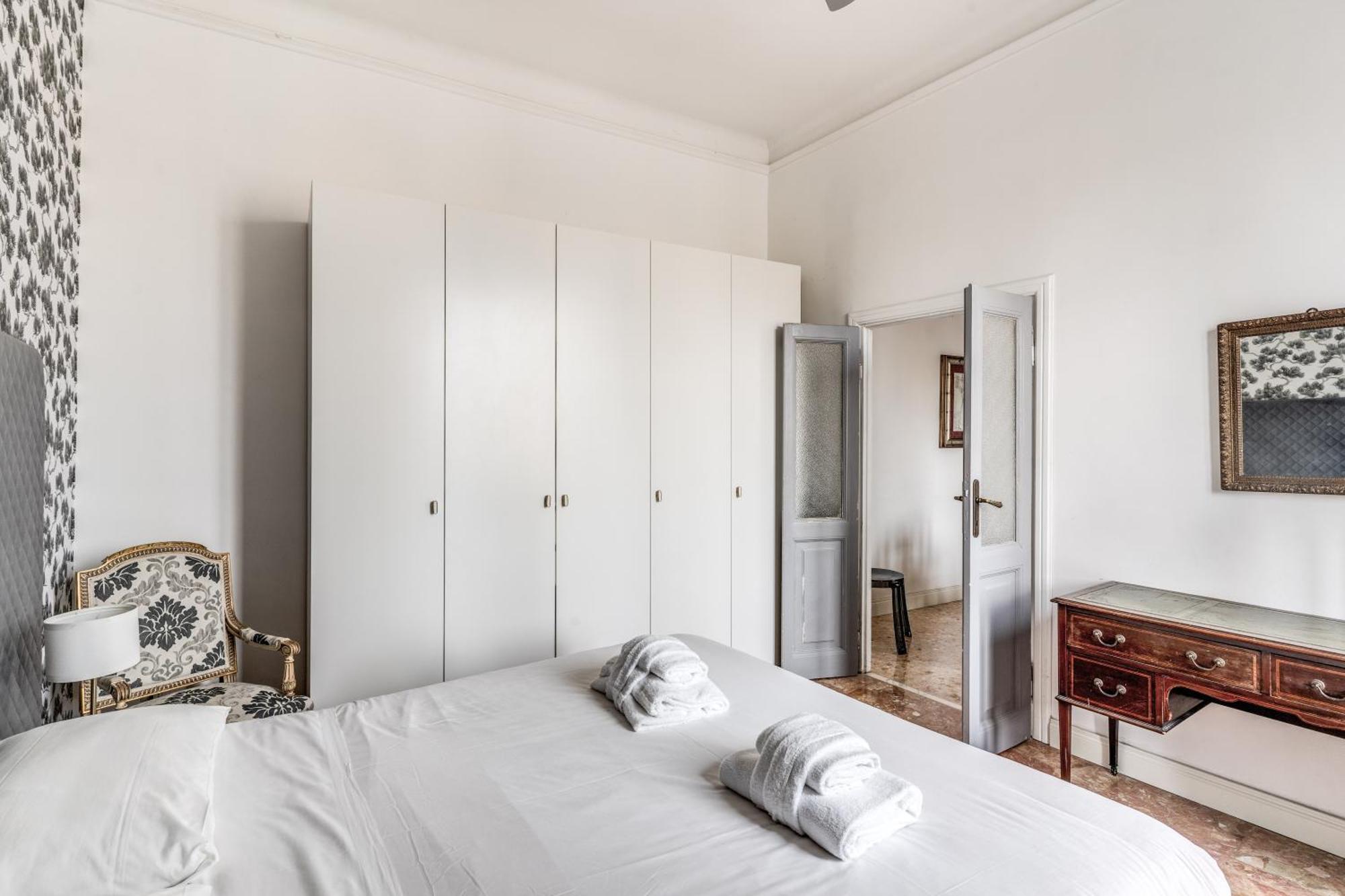Lovely Renovated Flat By Vatican Rome Bagian luar foto