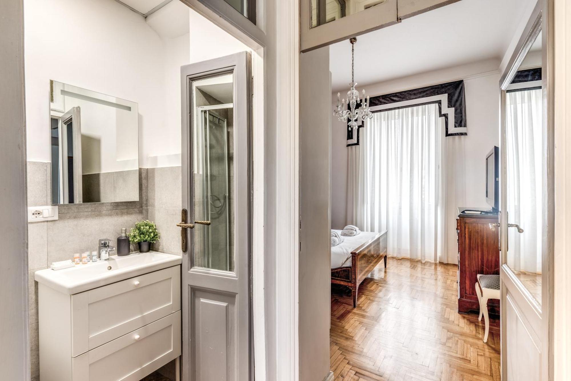 Lovely Renovated Flat By Vatican Rome Bagian luar foto