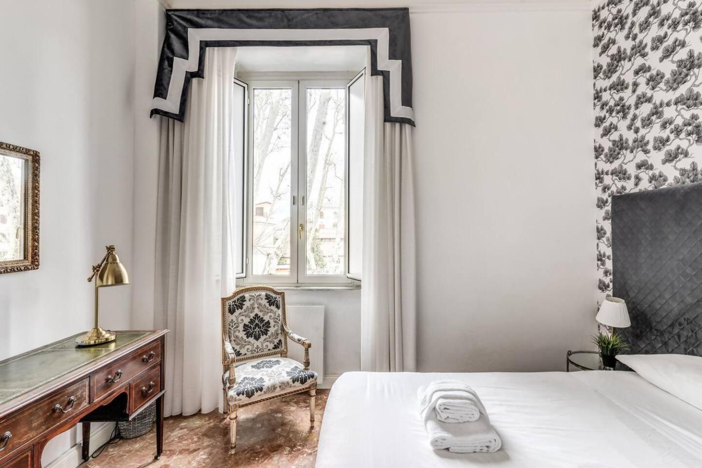 Lovely Renovated Flat By Vatican Rome Bagian luar foto