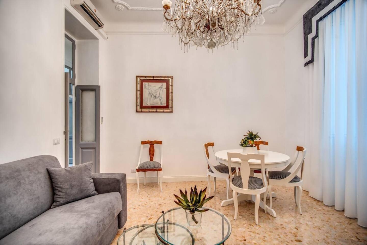Lovely Renovated Flat By Vatican Rome Bagian luar foto