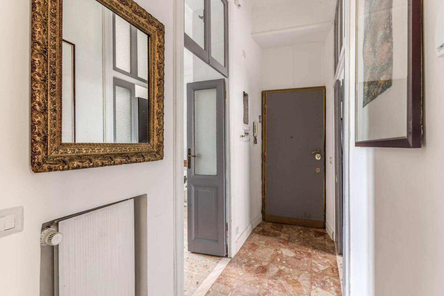 Lovely Renovated Flat By Vatican Rome Bagian luar foto